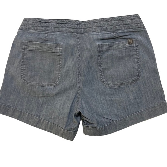 North Face Women’s Chambray Shorts 8 outdoor hiking Gorpcore - Picture 3 of 11